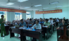 Quang cảnh lớp học lý thuyết tại hội trường TTYT huyện.