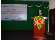 Bà Nguyễn Thị Ngọc Lan, Phó Tổng Cục trưởng Tổng Cục Dân số-KHHGĐ phát biểu tại lớp tập huấn.