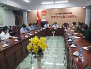 Chủ tịch UBND tỉnh Đồng Văn Thanh đề nghị các địa phương có cas nghi nhiễm phải truy vết thần tốc trong đêm 9-7.